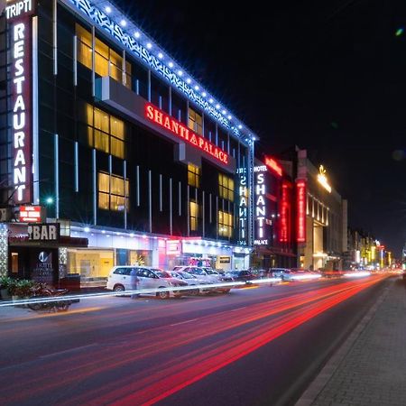 โรงแรมศานติ พาเลซ นิวเดลี ภายนอก รูปภาพ