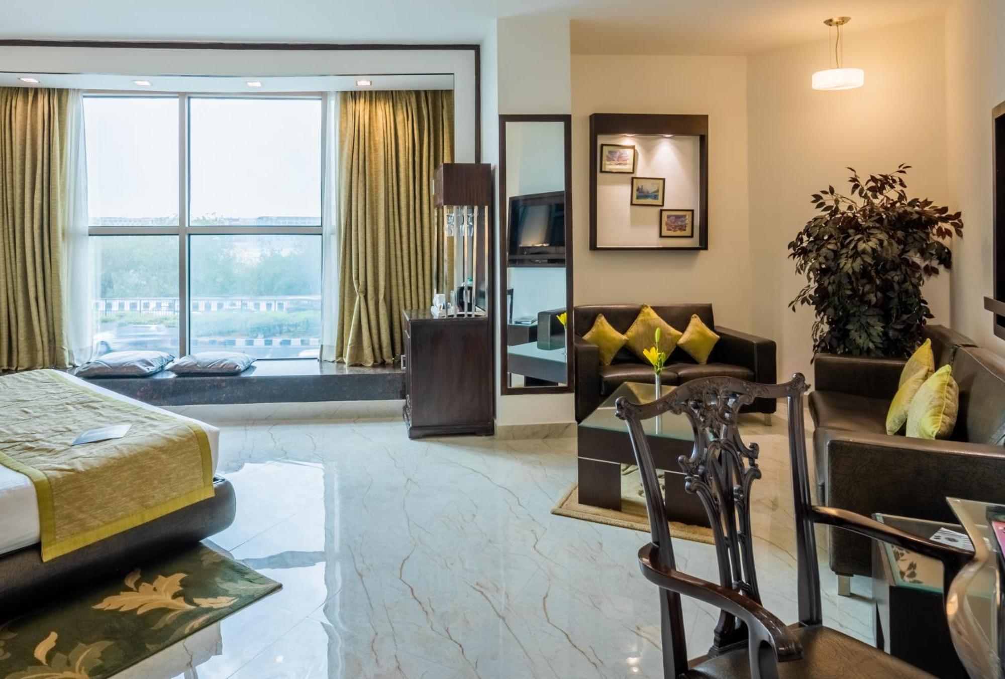 โรงแรมศานติ พาเลซ นิวเดลี ภายนอก รูปภาพ